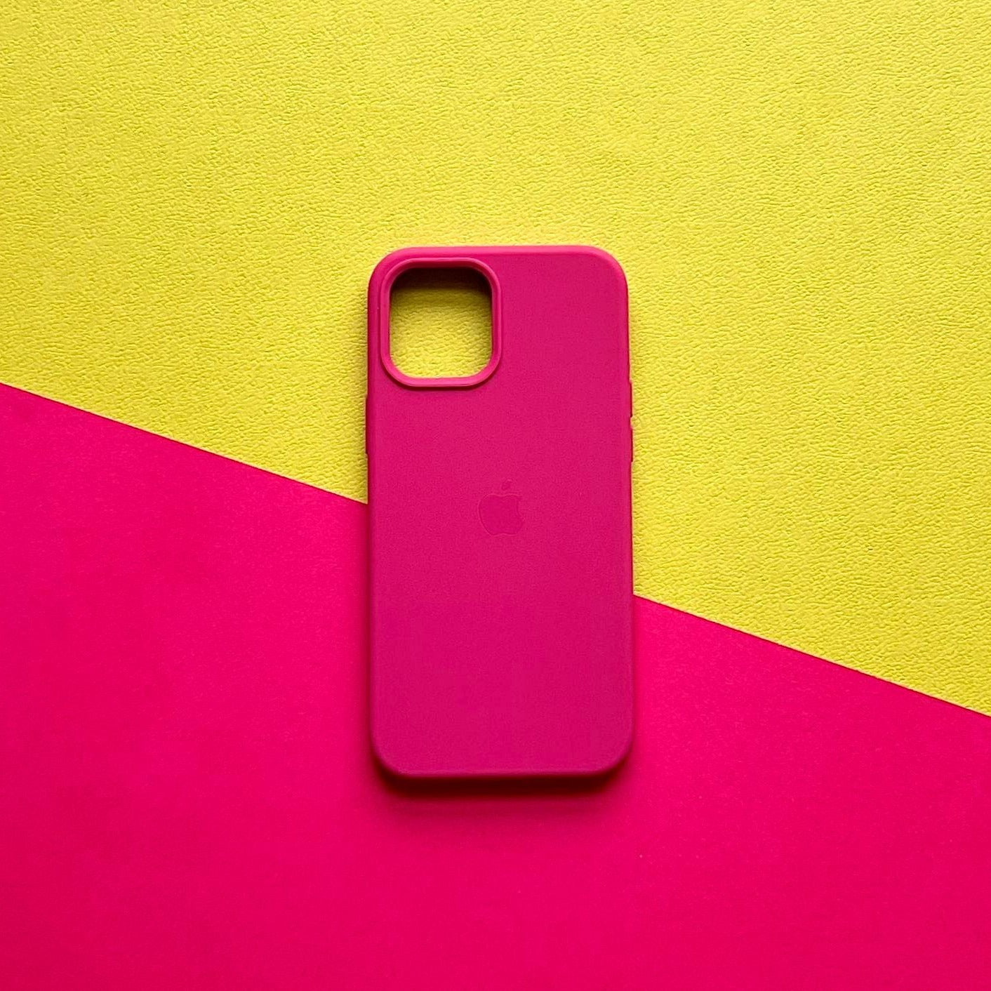 iPhone Xs Max Pink (pink logo) (NO #30)